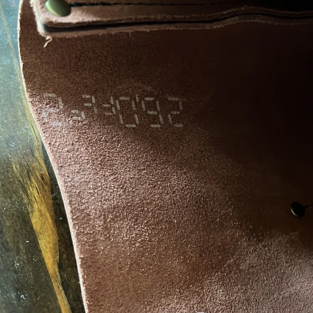 NEW Portland Leather Unicorn Lava Large Classic Tote! - Picture 9 of 10